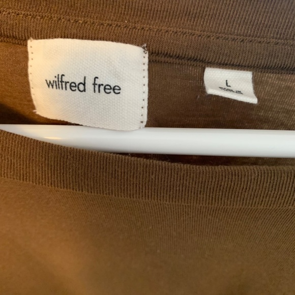 NWOT Aritzia | Wilfred Free Green Top - Picture 4 of 6